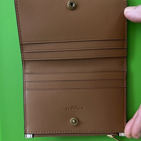 Authentic Coach Slim Card Wallet in Chalk and Brown Color Rainbow Color Logo On - Picture 5 of 6